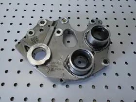 079109360 Audi 2016 Rs6 4.0 Tsi 8 Cylinder Engine Motor Oil Pump Bracket Holder Oem