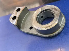 8200780410 Audi 12-18 A8 S6 S7 Engine Oil Cooler Coupler Bearing Attachment Bracket Oem #3