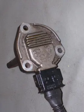 1439810 Bmw 2000 528i - Oil Level Sensor #1439810 #2