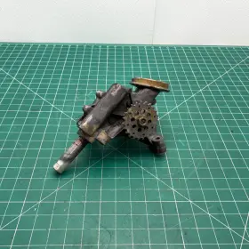 1715672 Bmw 88-96 E31 E32 850i 850ci 750il M70 Engine Oil Pump Oem