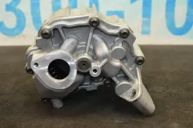 757080607 Bmw 2012 F01 750li 4.4l N63 Engine Oil Pump Unit Oem