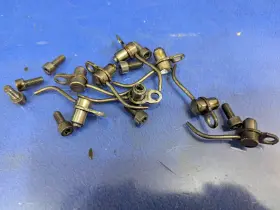 7847109 Bmw Oem 2011-2016 4.4 V8 S63 N63 Engine Oil Nozzles Tubes Injectors Sprayers