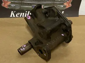 1471485 Cadillac Oem 62 390 Engine Oil Pump #1471485 Core #2