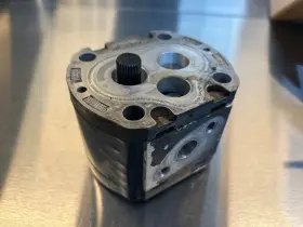 T414576002 Casappa Pto Hydraulic Pump Bobcat Kioti Tractor Dk40 Dk40es Dk45 Dk50