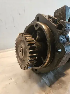 3609832 Cummins 3803698 N14 Plus Diesel Engine Oil Pump Oem #2