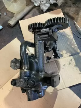 5175884 Detroit Diesel Oil Pump And Regulator