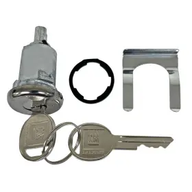Py110t Dynacorn 1967 1972 Chevy Pickup Truck Suburban Rear Barn Door Key New