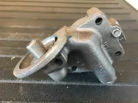 Em-63 Elgin Engine Oil Pump - Hv For Chrysler Desoto Dodge And Plymouth