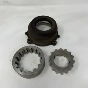 1818181c1 Ford 95-03 F250 F350 7.3 7.3l Diesel Low Pressure Oil Pump Housing