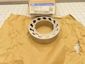 3c3z-6608-ba Ford Low Pressure Oil Pump Gear And Cover As Shown