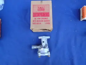 C0de-6621-a Ford 1960-63 Falcon Mercury Comet Oil Pump Nos