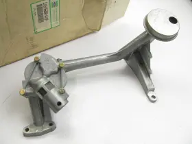 E45y6600-axsp Ford 1984-85 Continental Mark Vii 2.4l Bmw Diesel I6 Oil Pump Oem E45y-6600-a