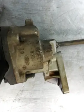 E7de6604b Ford Engine Oil Pump From 2005 Taurus 3.0 #2