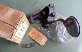 D0az-6600-a Ford Mercury Nos Oem 1970 - 1974 351c 429 460 Oil Pump With Pickup Torino #2