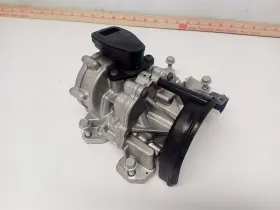 2011092843 Gm 55509127 Genuine Parts Oil And Power Brake Booster Pump