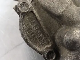 12566868 Gmc Engine Oil Pump From 2002 Sierra 3500 8.1 #3