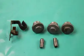 15332-300-000 Honda 1975 Cb550 K Engine Oil Passage Caps Control Valves