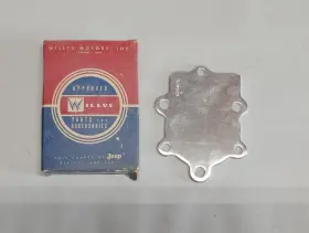 931582 Jeep Nos 1963-1973 Willys Engine Oil Pump Cover