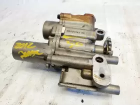 8w93-6600 Land Rover 2010-2013 Range Sport 5.0l V8 Engine Oil Pump #2
