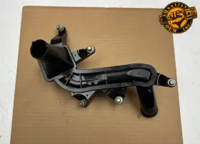 A2561800800 Mercedes-benz 2561800800 2019-2021 Cls450 21-23 E450 Engine Oil Pump Pickup Tube Oem