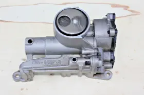 7576012 Mini 2007-2012 Cooper R55 R56 R57 R58 R59 N12 N14 1.6l Engine Oil Pump