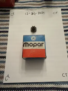 N.o.s.1 Mopar 4240046 1 Oilpan Drain Plug Magnetic End N.o.s.1/2-20thread For All 68-78 Mopars #3