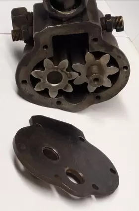42339 Nash 1910 1932 Models 980 1080 Oil Pump Body Gears Lines W Fittings Special 8 #3