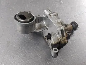 15010em30b Nissan Engine Oil Pump From 2010 Versa 1.8 Fwd #2