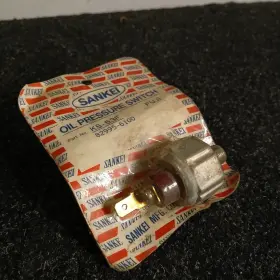 32134-14810 Nissan 1974 - 1981 Datsun Oil Pressure Switch 82995-6100 Nos Oem