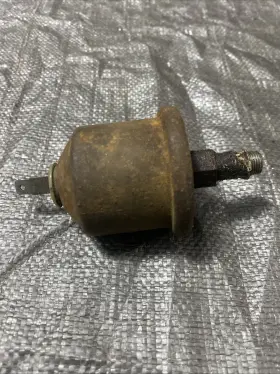 74894yk Oem For 1973-1981 Chevrolet Corvette Oil Pressure Sender 1976 1978 1974