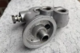 931.107.151.1r Porsche Oil Filter Housing/ Base Oe 924 Turbo 931 Thermostatic 931107151 1r Mgt