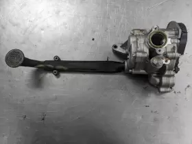94810703206 Porsche Engine Oil Pump From 2006 Cayenne 4.5 Awd #2