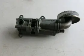 9641071304r Porsche 911 964 993 Engine Oil Pump #2