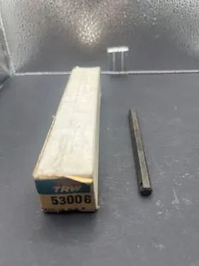 53006 Trw Nos Oil Pump Shaft