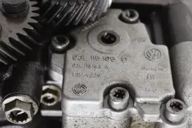 03l115105d Volkswagen 2012-2015 Vw Passat B7 Tdi 2.0l - Engine Oil Pump #2