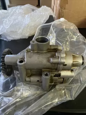 07k-115-105r Volkswagen 07k115105r Vw Jetta Oem Engine Oil Pump 2.5l 11 12 13 14