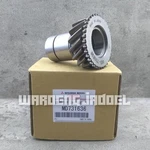Fits For Mitsubishi L200 Strada Triton 2.8 4M40 Gear, T/f Input MD731636 Genuine. Fixed Price $165.00.
