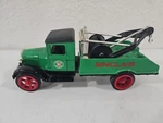 Ertl 1931 Sinclair Wrecker Bank Stock #3289, #2713. Fixed Price $14.41.